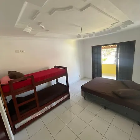 Canto Do Forte Casa Com Piscina-2
